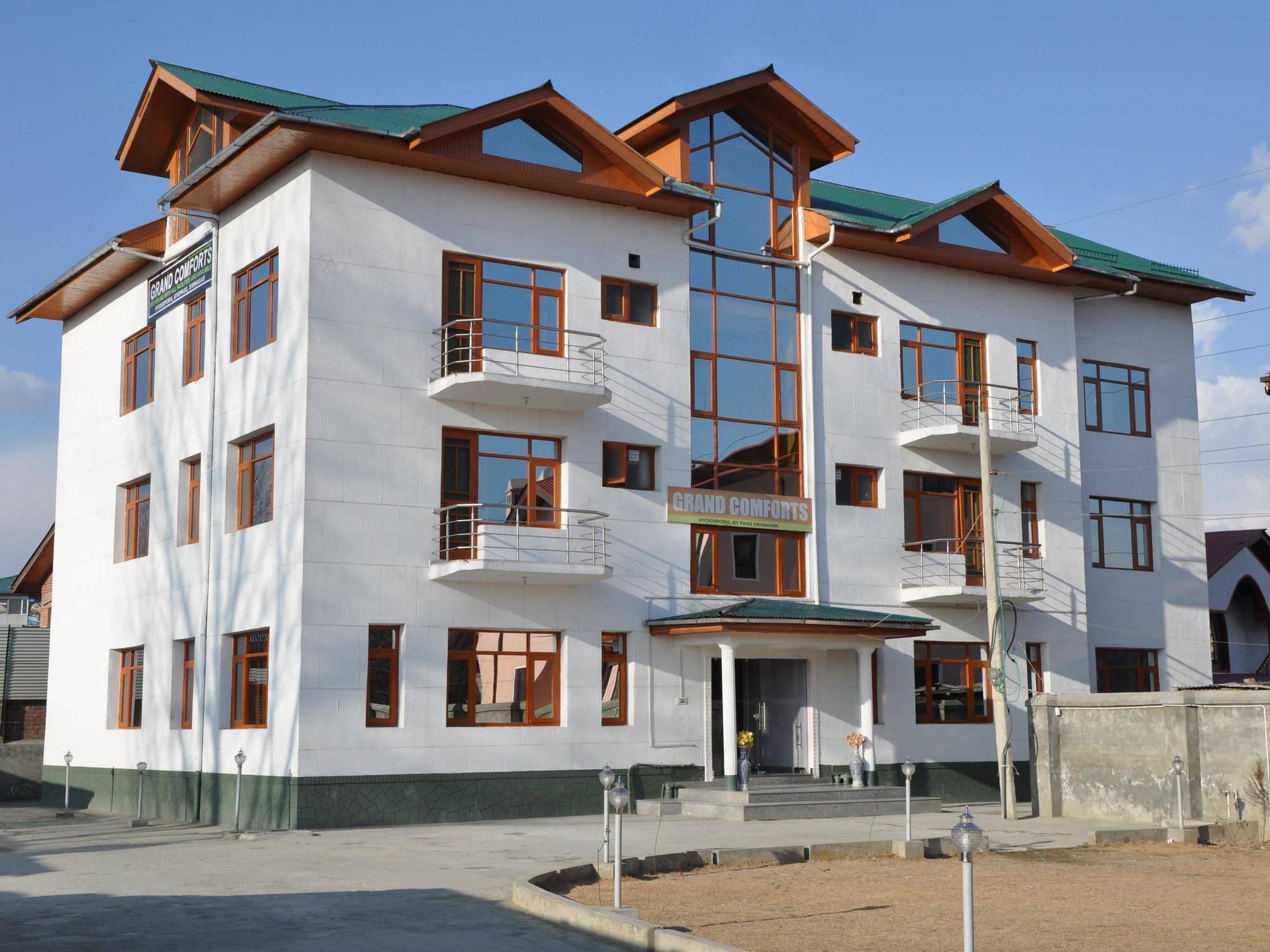 Fabhotel Grand Comforts Haidarpur Eksteriør bilde